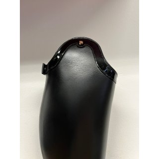 schwarz/schwarz